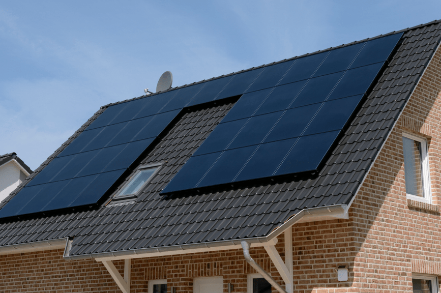 how solar panels affect roof blog mobile image